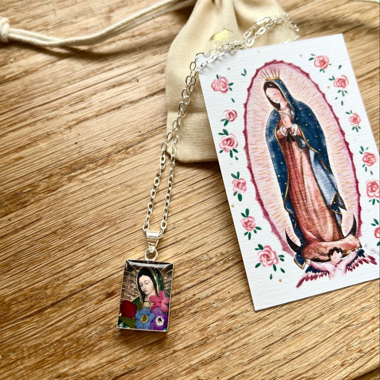 Collier Vierge de Guadalupe Coloré