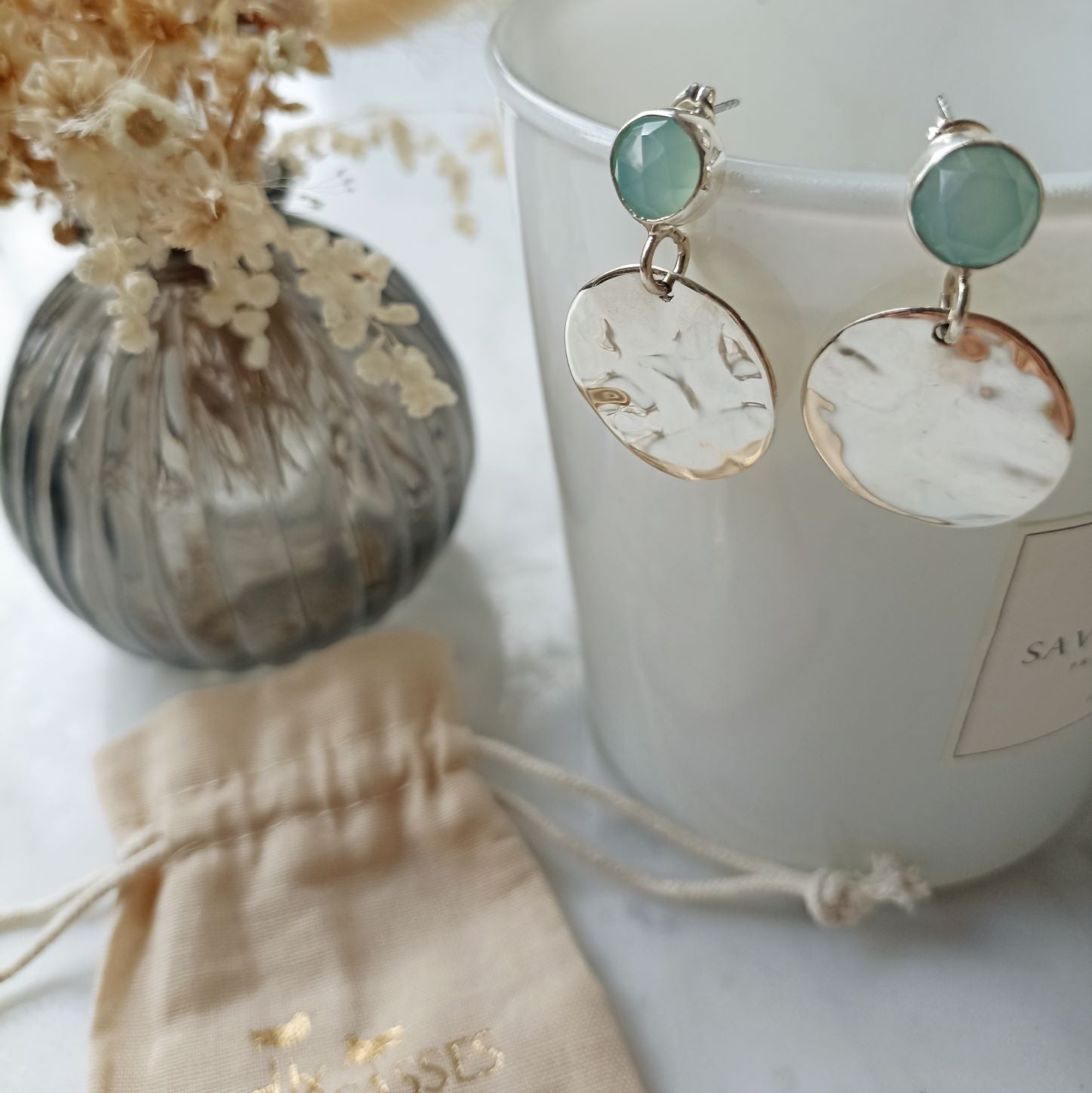 Boucles d'oreilles argent 925 et calcédoine bleue