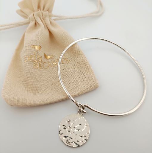 Bracelet jonc argent 925 et médaille martelée