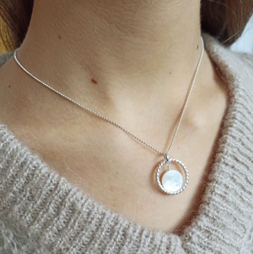 Collier en argent 925 et nacre